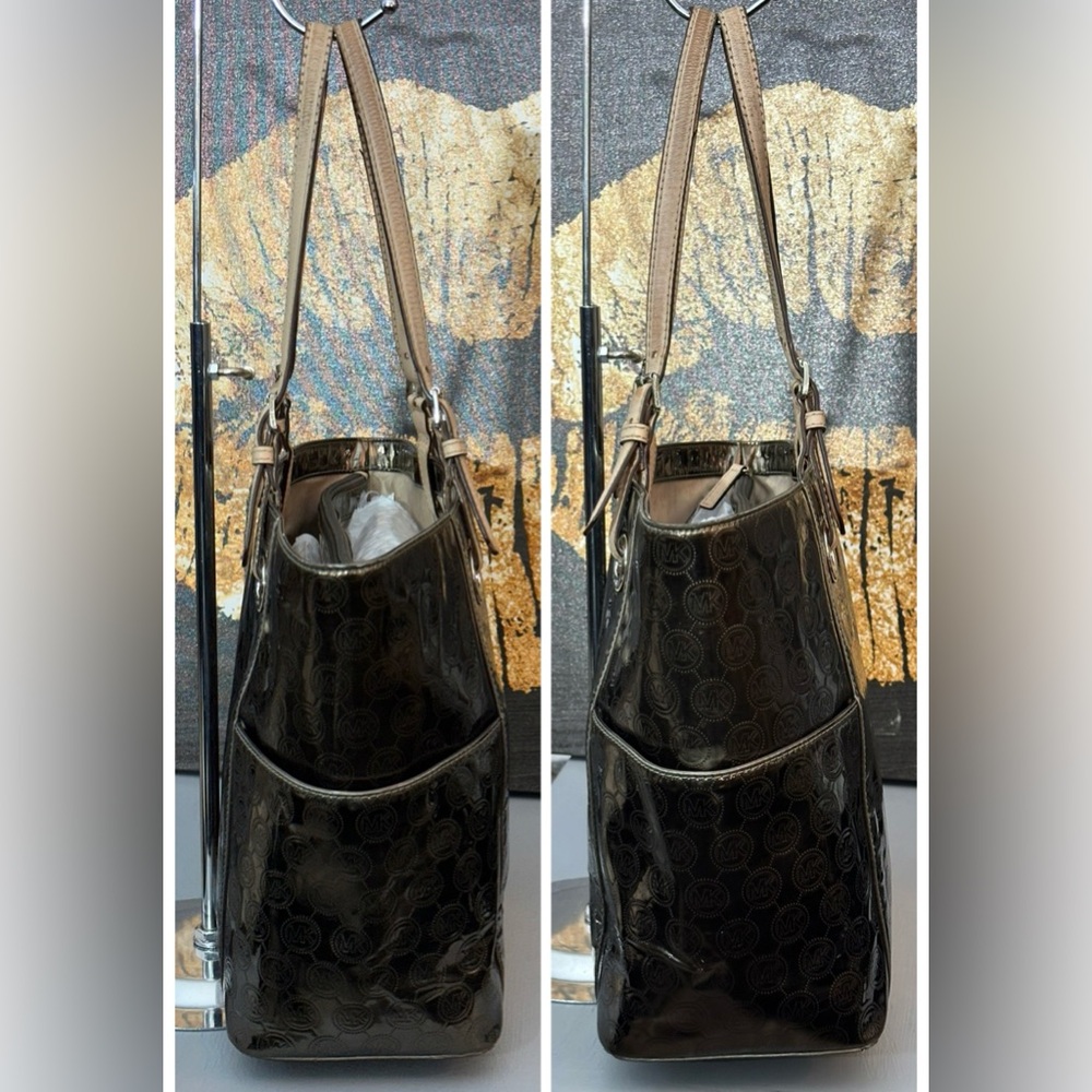 MICHAEL Michael Kors Jet Set Mirror Metallic East/West Signature Tote Bag - Picture 13 of 15